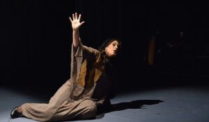 هانا کامکار در نمایش«نامه‌های عاشقانه از خاورمیانه»