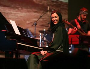 یلدا صمدی (نوازنده و مدرس پیانو)