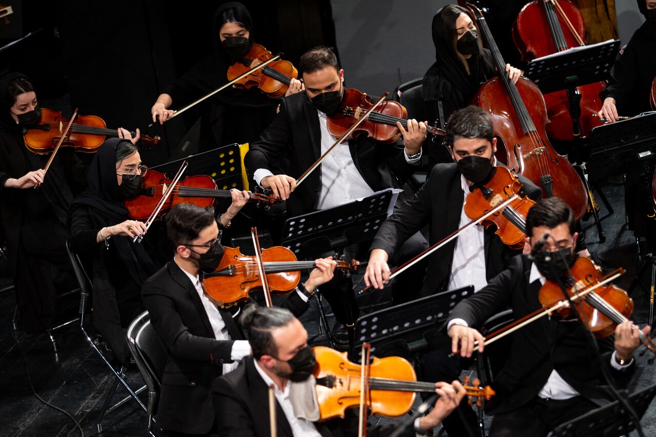 صحنه  تالار وحدت میزبان «ارکستر ملی ایران»
