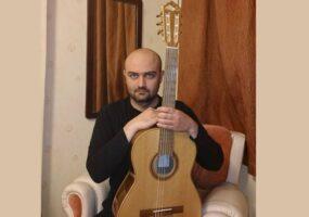هومن موسوی‌زاده در ۴۴ سالگی درگذشت